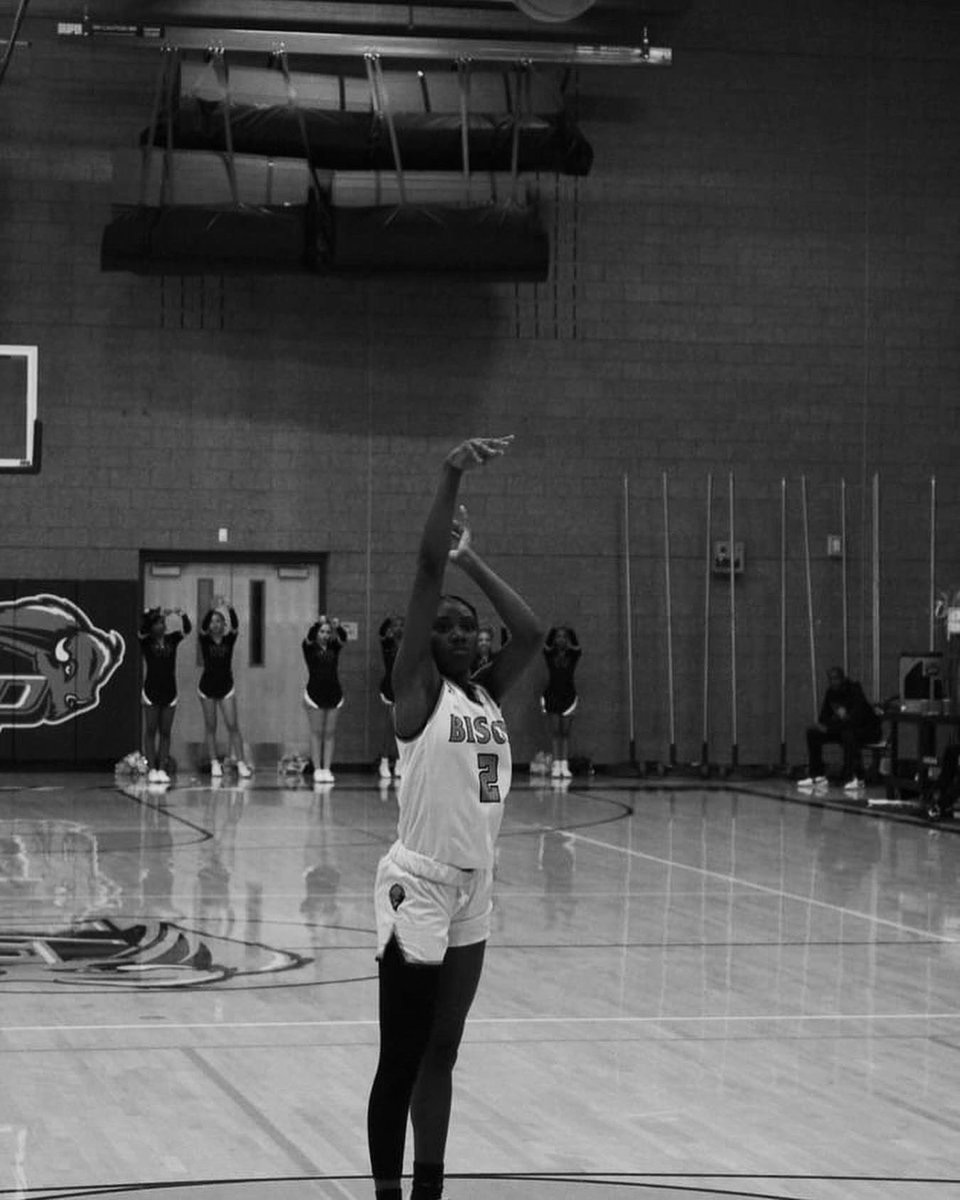 Theres no elevator to success only stairs📈🏀 #2 #ballislife