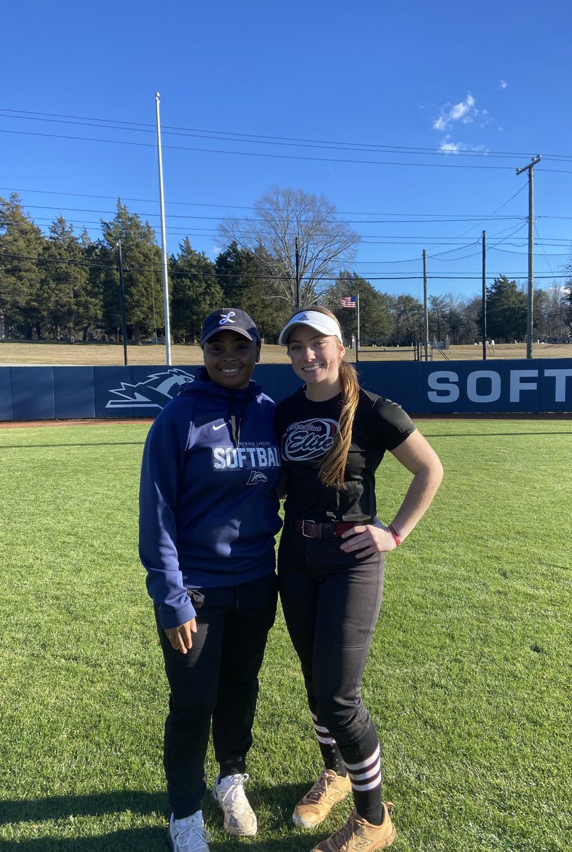 AvaTalley04's tweet photo. Thank you @LongwoodSB for having me at camp today. Y’all made those 4 hrs feel like 1!! I’m excited to go back! @CarEliteNCorg @MaddalunaDave https://t.co/ysyB37AFSr