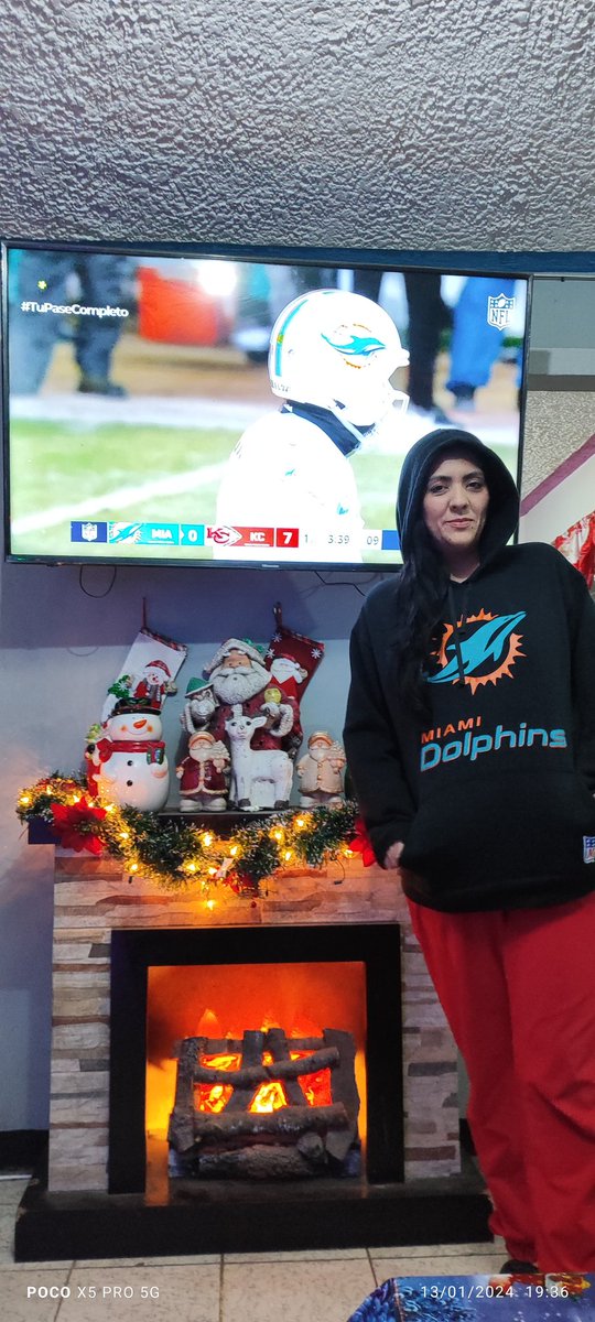 oswaldofavela's tweet photo. Saludos desde GDL Go Dolphins#TuPaseCompleto https://t.co/KhjXnfSiNN