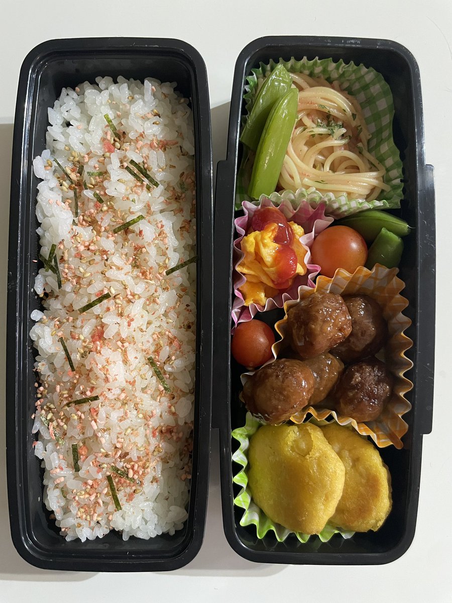 Torara_i's tweet photo. 昨日多かったみたいだから少なめにฅ^•ω•^ฅ
#day431 #bento #lunchbox #お弁当　#お弁当記録　#お弁当作り楽しもう部 #高校生弁当　#息子弁当 https://t.co/5xcMKRosjq