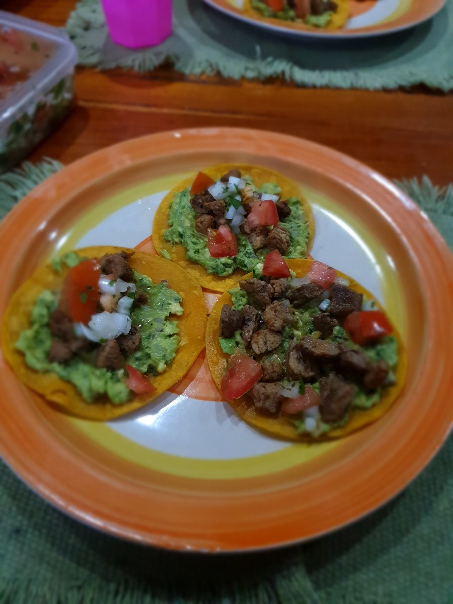 lukeatlife's tweet photo. Rate my Saturday night dinner
#chefdad #startuplife #remotework #founder #mexicanfood #porktaco #latamlife https://t.co/22pXLfvUHT