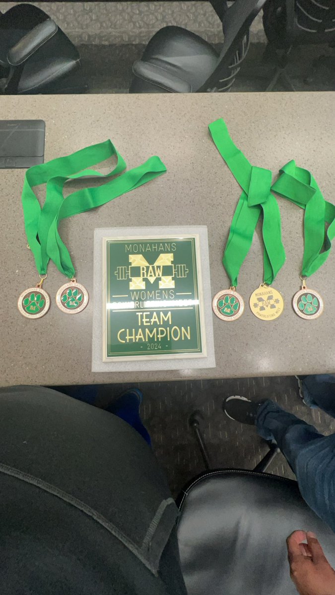 Armando Resendiz (@coachresendiz) on Twitter photo Our first powerlifting meet of the season and we’re bringing home some hardware! Great job everyone! @LionsDEA_CHS <a href="/ClintHSLions/">Clint High School</a> <a href="/lions_clint/">Clint Lions Football</a> <a href="/ClintISD/">Clint ISD</a> <a href="/MichaelMackeben/">Michael Mackeben</a> Our first powerlifting meet of the season and we’re bringing home some hardware! Great job everyone! @LionsDEA_CHS <a href="/ClintHSLions/">Clint High School</a> <a href="/lions_clint/">Clint Lions Football</a> <a href="/ClintISD/">Clint ISD</a> <a href="/MichaelMackeben/">Michael Mackeben</a>