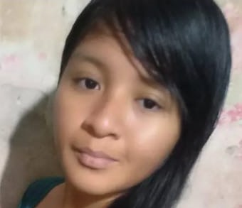desaparecidaorg's tweet photo. Sheila Ivana Florito tiene 16 años, desapareció el 1/10/23 en Selvas del Río de Oro, provincia del #Chaco. Es delgada, altura 1,60.  Por favor compartir, y si la ven o tienen información, avisar #URGENTE a la policía local☎️3624612903, 3624095739 o 911

No a la Trata de Personas https://t.co/BNHXW8MGBO