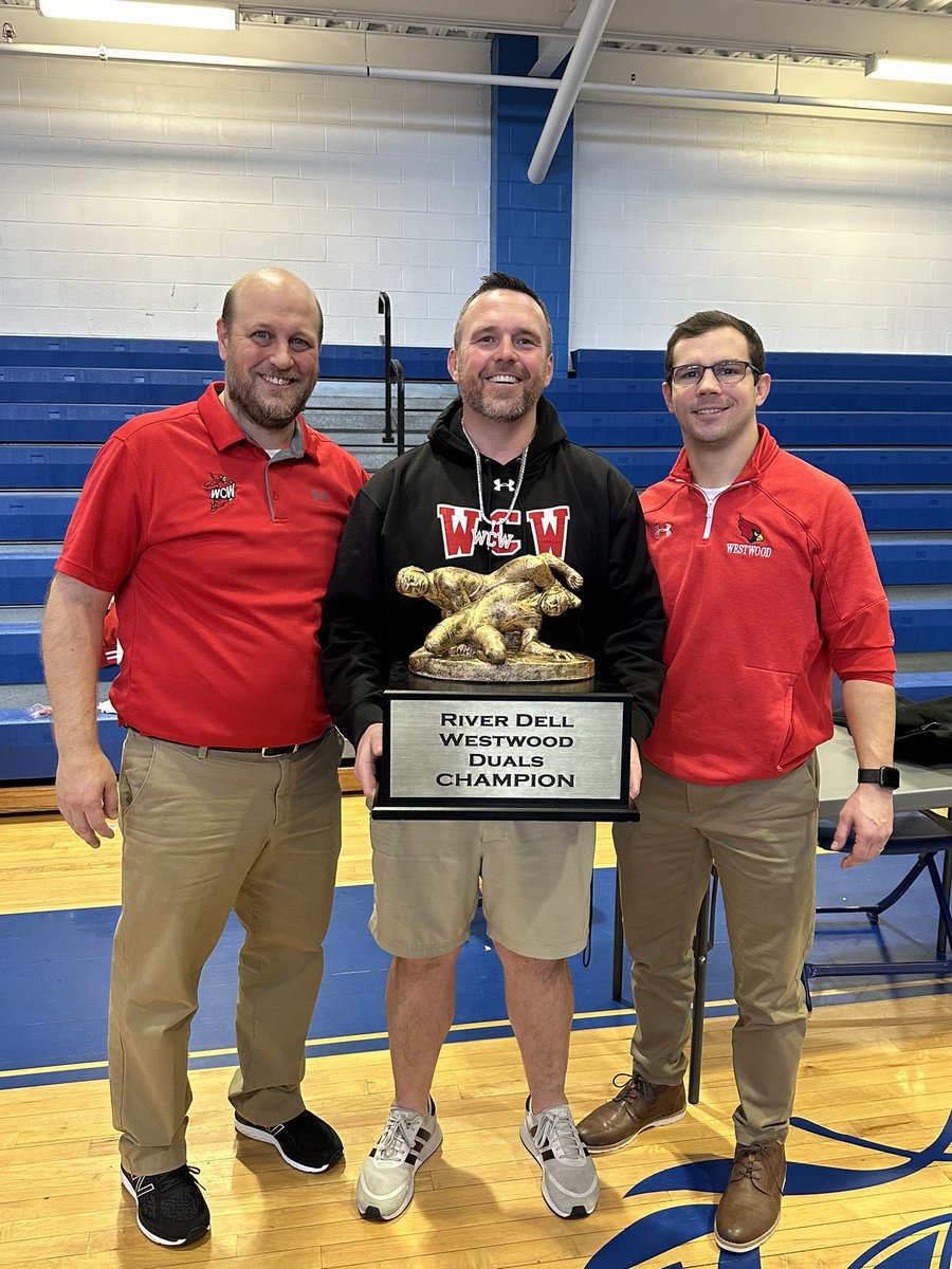 Good weekend to be a cardinal! Last night we beat Ramapo 37-26 to advance to the final four of the River Dell/Westwood Duals today. In the semifinals we beat PCTI 47-16 to advance to the finals vs Old Tappan. In a back and forth match we pulled out the W 36-30!#teamwin #GoCards