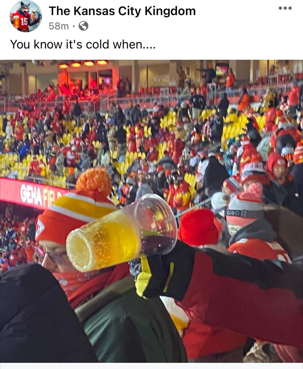 FelixRadio's tweet photo. 😳🥶 The beer is straight up FROZEN @ Arrowhead Stadium… https://t.co/bu9aeAuhkG