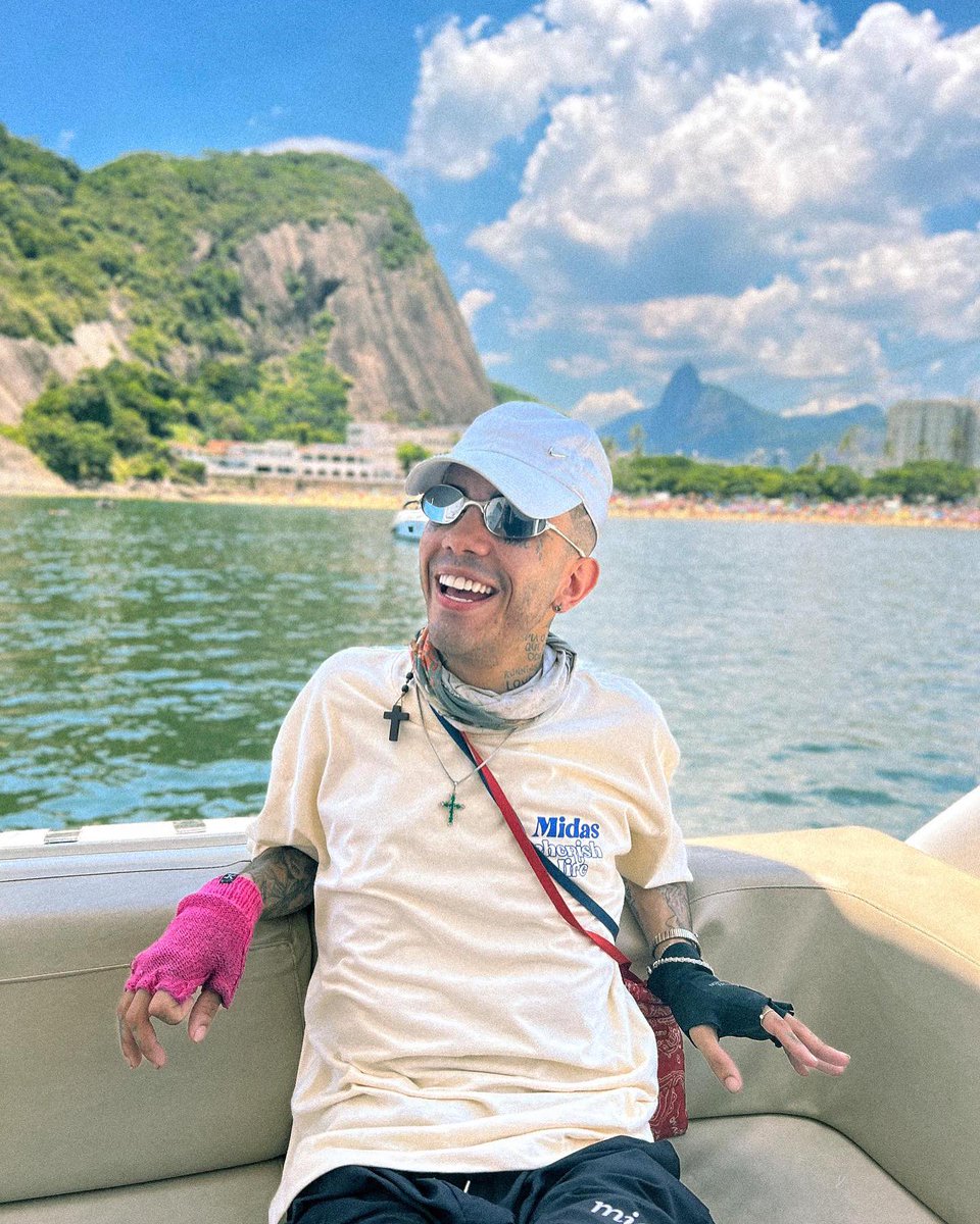 astrox031's tweet image. 🤤