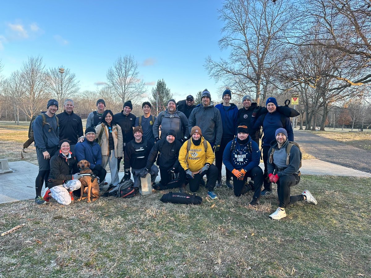 19 pax came together to commemorate the passing of our man “Snoop” 2 years ago. We were joined by his family, two of which completed the workout with us. Such an amazing experience for all of us, to remember an amazing man.