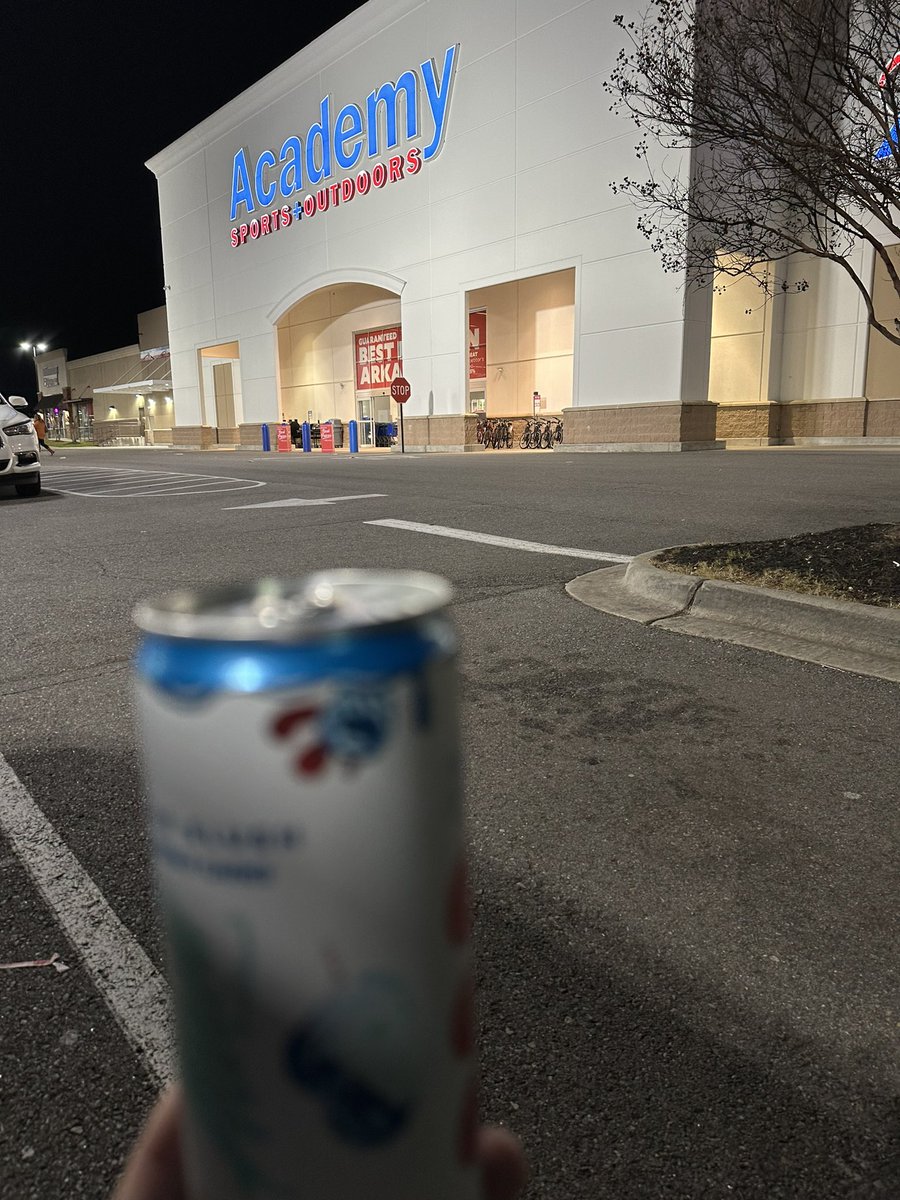 MrMacAttack15's tweet photo. Found a new flavor of an energy drink I like at a special place recommended by @LateKickJosh. #AcademySportsandOutdoors https://t.co/5ztwL9CYBo