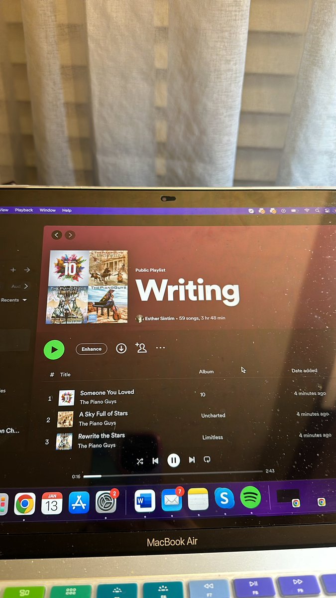 esintim267's tweet photo. Sometimes the best thing I can do is getting ready to set the mood. #WritingCommunity what songs or music inspire you? https://t.co/VMOAGEMFgm