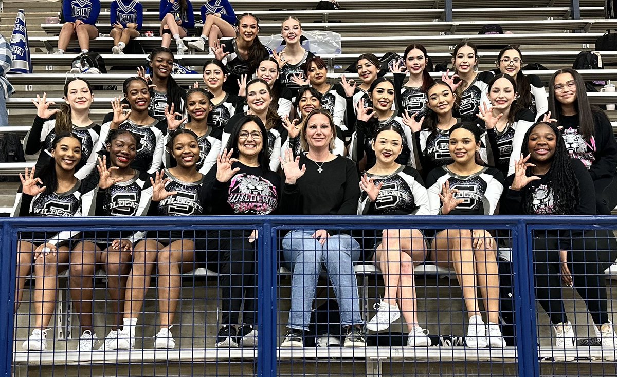 Sotomayor Cheer did an amazing job today at the NISD NCA Showoff today at O’Connor!