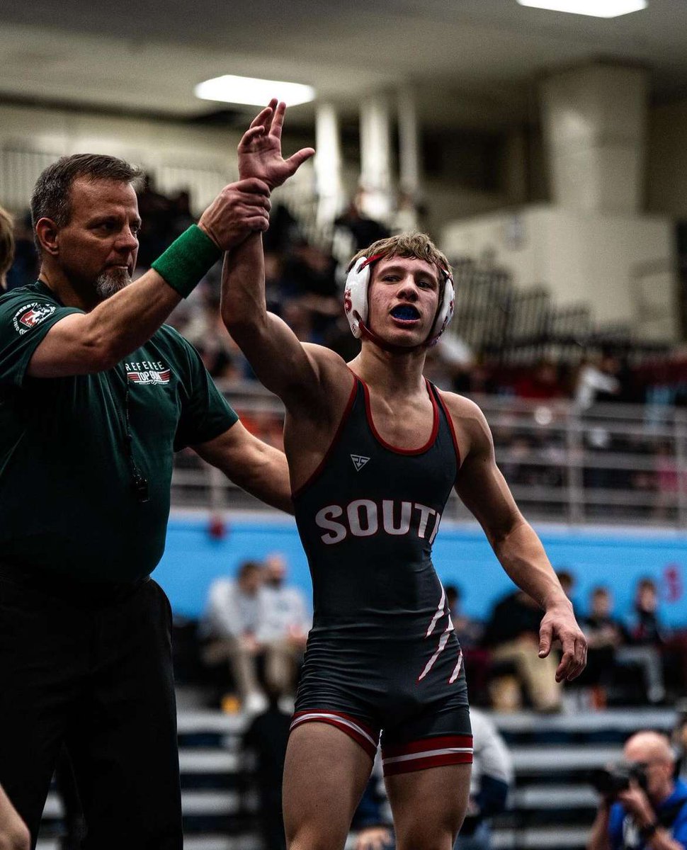 dprosperi72's tweet photo. Future @NavyWrestling Plebe @DominicProsperi wins 106 and MVW Award for @bigcatwrestling at the 2024 TOPGUN
#WRESTLETOPIA
#Score100 https://t.co/0lNuCt50Y6