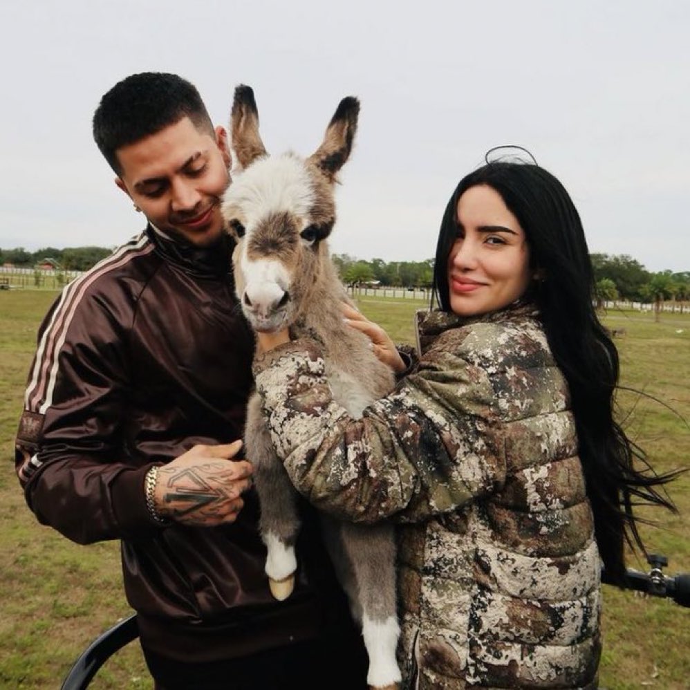 brempntj's tweet photo. Quien dice que no tengo foto con jukiii 😍 https://t.co/KFZnsQdU7x