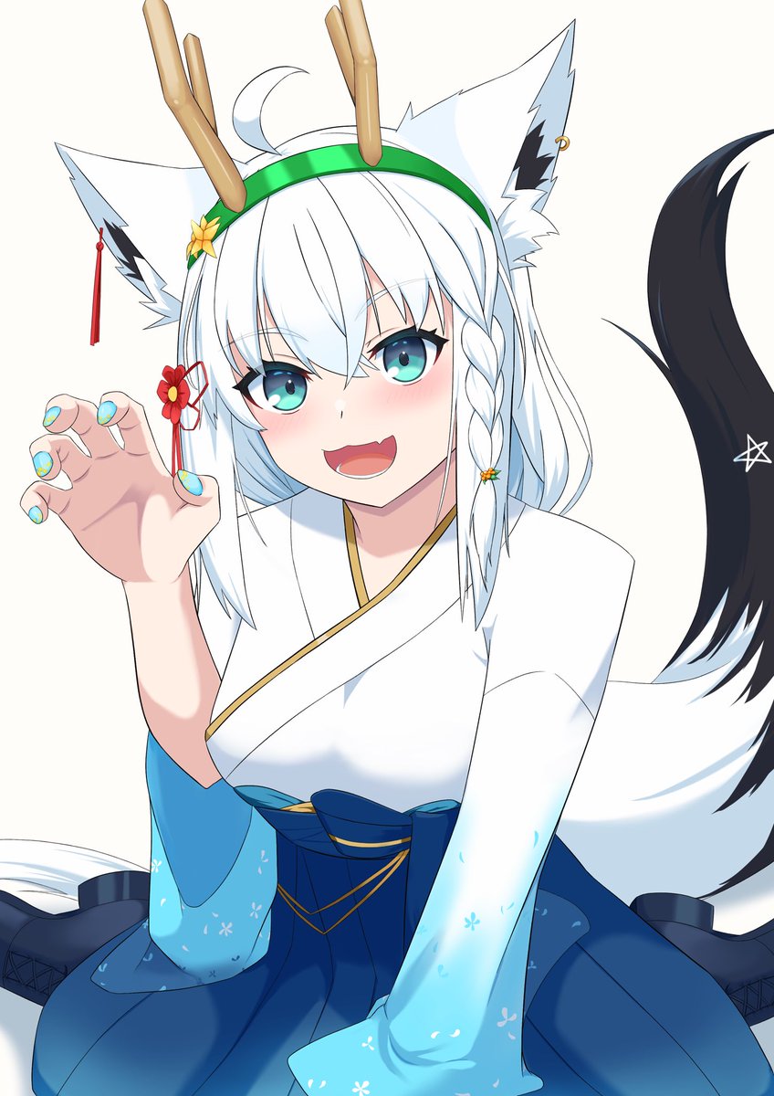 shirakami fubuki 1girl tail antlers solo fox girl animal ears sidelocks  illustration images