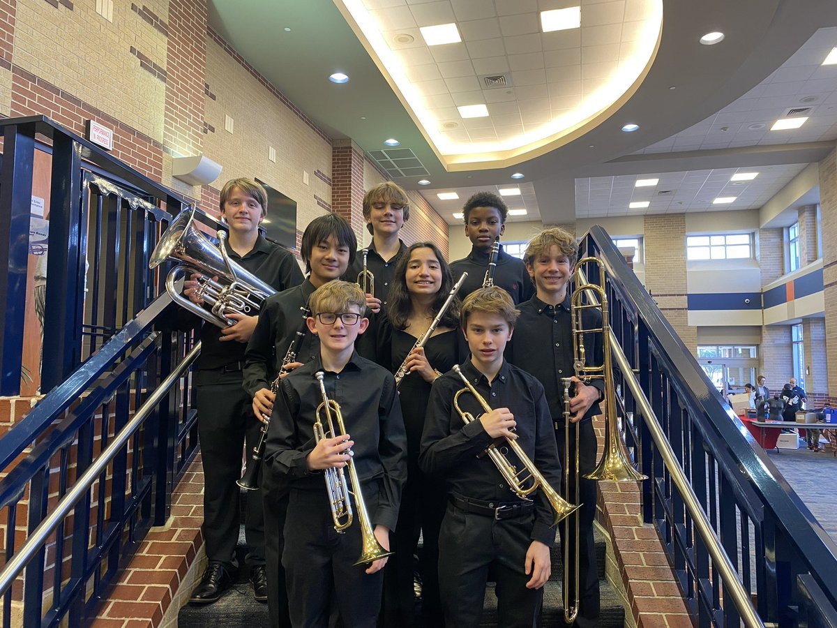 MPJHBandman's tweet photo. Proud of our Eagle Band All-Region band members! @IsraelHBand @MPJHEagles @CrumblCookies https://t.co/SDqF9suqcc