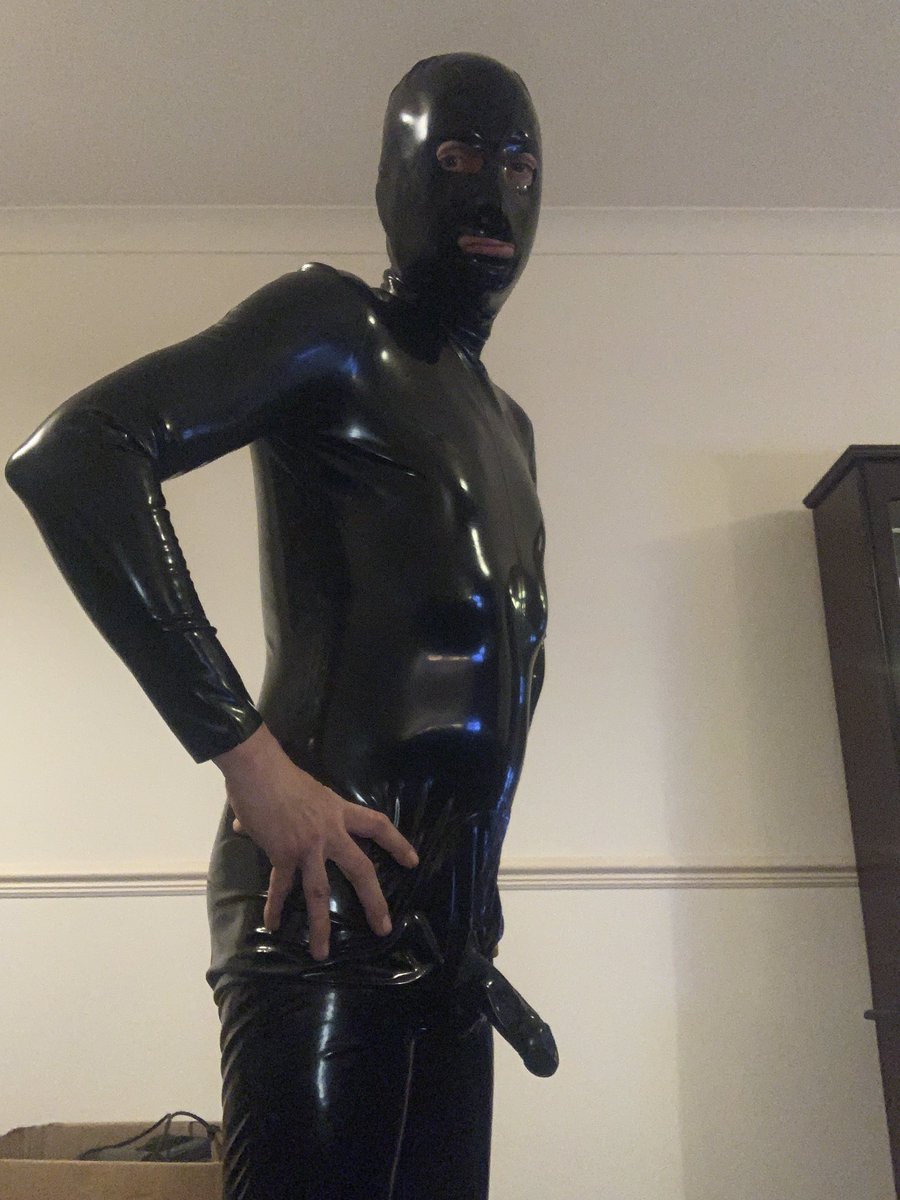 latexdevon's tweet photo. https://t.co/yTNNUkI53j
