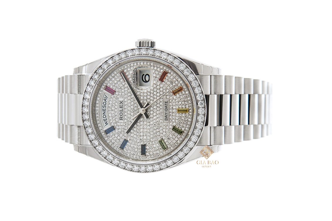 Naina_Imran's tweet photo. ✨🕒 #RolexDayDate36 128349RBR - Đỉnh cao của sự sang trọng và tinh tế! ⌚️💎 #LuxuryTimepiece
🔹🌟 Với mặt số tinh xảo được đính kín kim cương, chiếc Rolex này không chỉ là một thiết bị đo thời gian mà còn là một tác phẩm nghệ thuật. 💖🎨 #DiamondDial #ArtisticDesign

💪🛠️ Sức mạnh nằm ở cỗ máy Oyster Perpetual bên trong, đảm bảo độ chính xác không thể tin được cùng độ bền đáng kinh ngạc. 🚀👑 #PrecisionEngineering #DurableDesign

👀💬 Ai cũng phải trầm trồ trước vẻ đẹp và độ chính xác của #RolexDayDate36. Nó không chỉ làm nổi bật phong cách mà còn thể hiện sự am hiểu về đồng hồ. 🌟🌐 #StyleStatement #WatchEnthusiast

🤔💎 Bạn nghĩ sao về mẫu đồng hồ này? Liệu nó có phải là mẫu đồng hồ trong mơ của bạn? 🌈🌟 #DreamWatch #LuxuryLifestyle