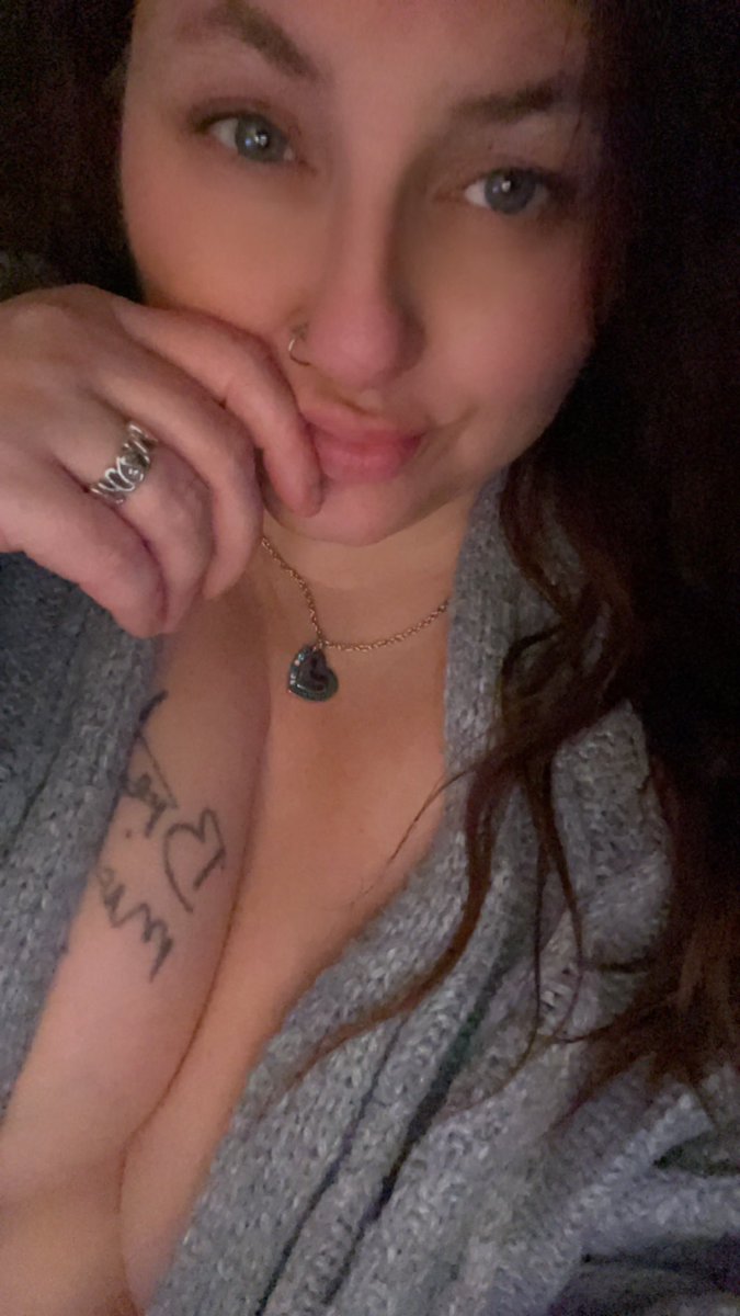 Finally figured why I have big tits… It’s to hold my big ass heart! #SaturdayThoughts #sweetdreams #Thankyouforbeingafriend