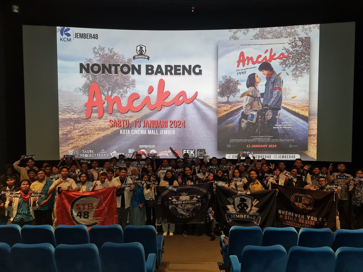 JEMBER48's tweet photo. Terima kasih yang telah hadir di acara nonton bareng film ancika semalam

#Jember48 #Ancika1995 https://t.co/VAA7JBiaM5