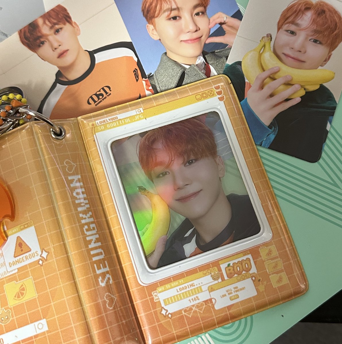 Boo_Farm0116's tweet photo. #난_딱_한꼬치_정도
#탕후루는_바삭해요_승관이는_달콤해요

🍊해당 해시태그로 후기를 남겨주시는 한분을 
추첨하여 승관이 전용 콜북을 드립니다. https://t.co/aGyFljJRtE