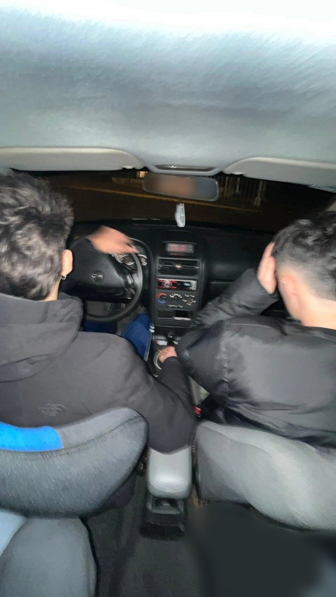 rulkagu's tweet photo. @joaanbravo @INFORMERULE1 imposible, estamos de tramo 😪 https://t.co/ZB8HxxueWq