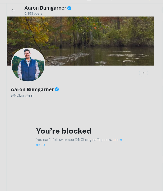 chrisswenor's tweet photo. @Jorge_algo He just blocked me, and I never ever said anything. It was probably because I retweeted @GovernorHat's tweet saying he would support @itsbuddyman. /shrug
I don't like people being bullied. https://t.co/G4dHSuBaLy