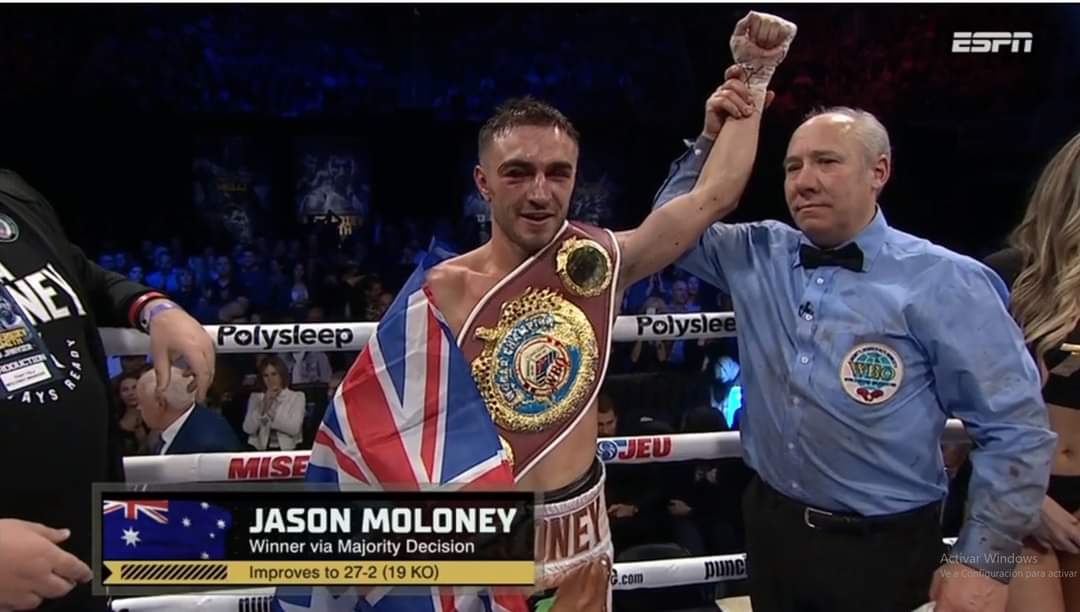 Superboxeo1's tweet photo. Jason moloney vence por decisión mayoritaria a saul sachez para retener su título OMB 118
#superboxeo #jasonmoloney #wboboxing https://t.co/N3EdetVAXm