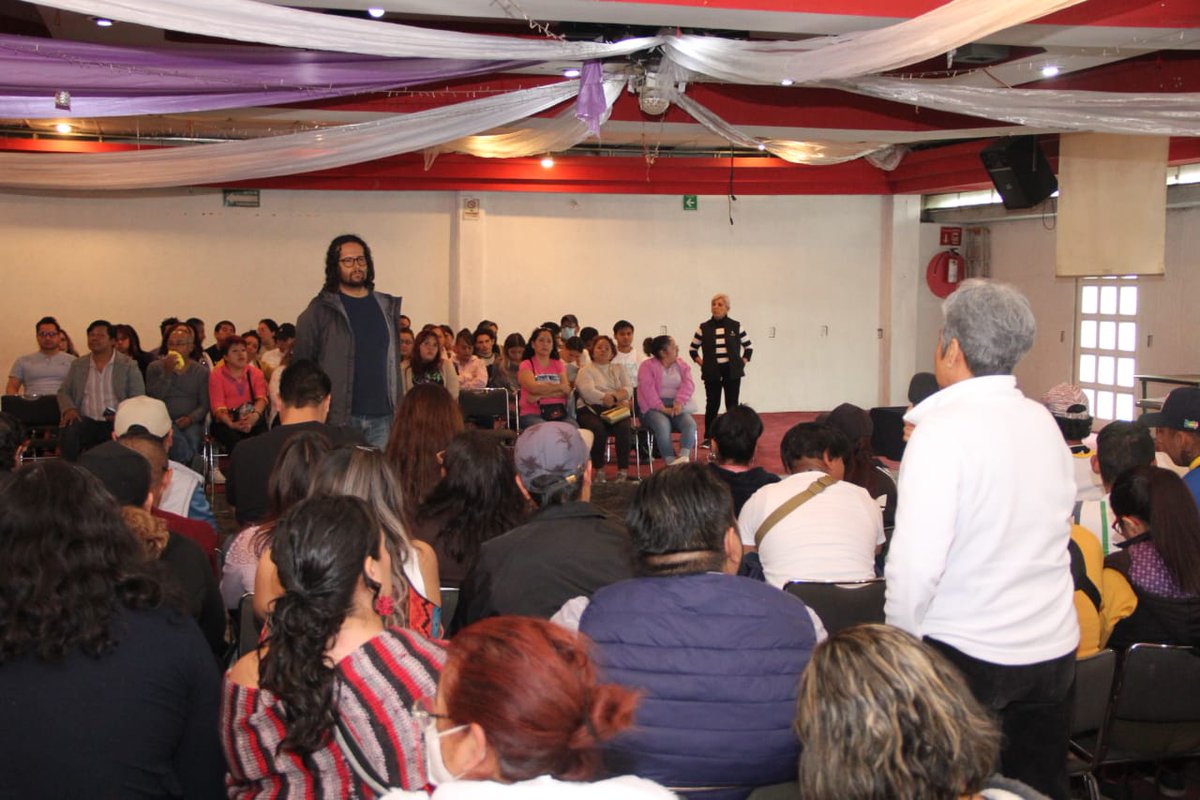 judithbarrios_'s tweet photo. Hoy estuvimos en la capacitación de voluntarios rumbo a las #Elecciones2024, gente comprometida y responsable de nuestra comunidad que comienzan a integrarse al #SegundoPisoDeLa4T.
Gracias por la organización y capacitación que les hará dar lo mejor.
Gracias por su valioso tiempo https://t.co/GXKDMoMsgo