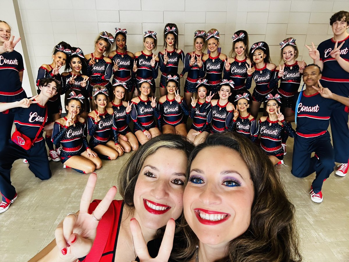 Cougars take 1st at the Lockport Invite! 🏆 Ready to dominate our MSL conference this Wednesday! 🐾 Let’s go Cougars! #VictoryEra #conantcoedcheer