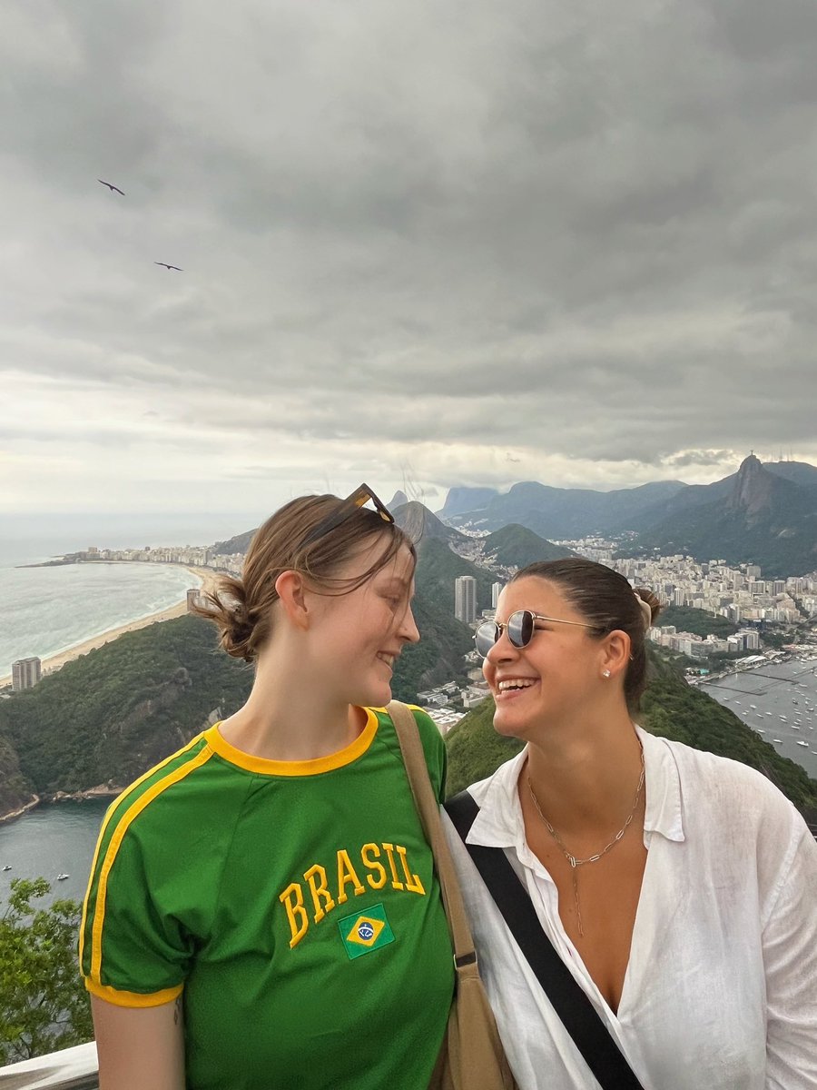 VictoriaAlbane3's tweet photo. de dos culturas totalmente distintas pero la siento como hermana de toda la vida. Pocas personas logran llenar el corazon como ella lo hace.🇩🇰🇦🇷 https://t.co/8RqLkqZFQb