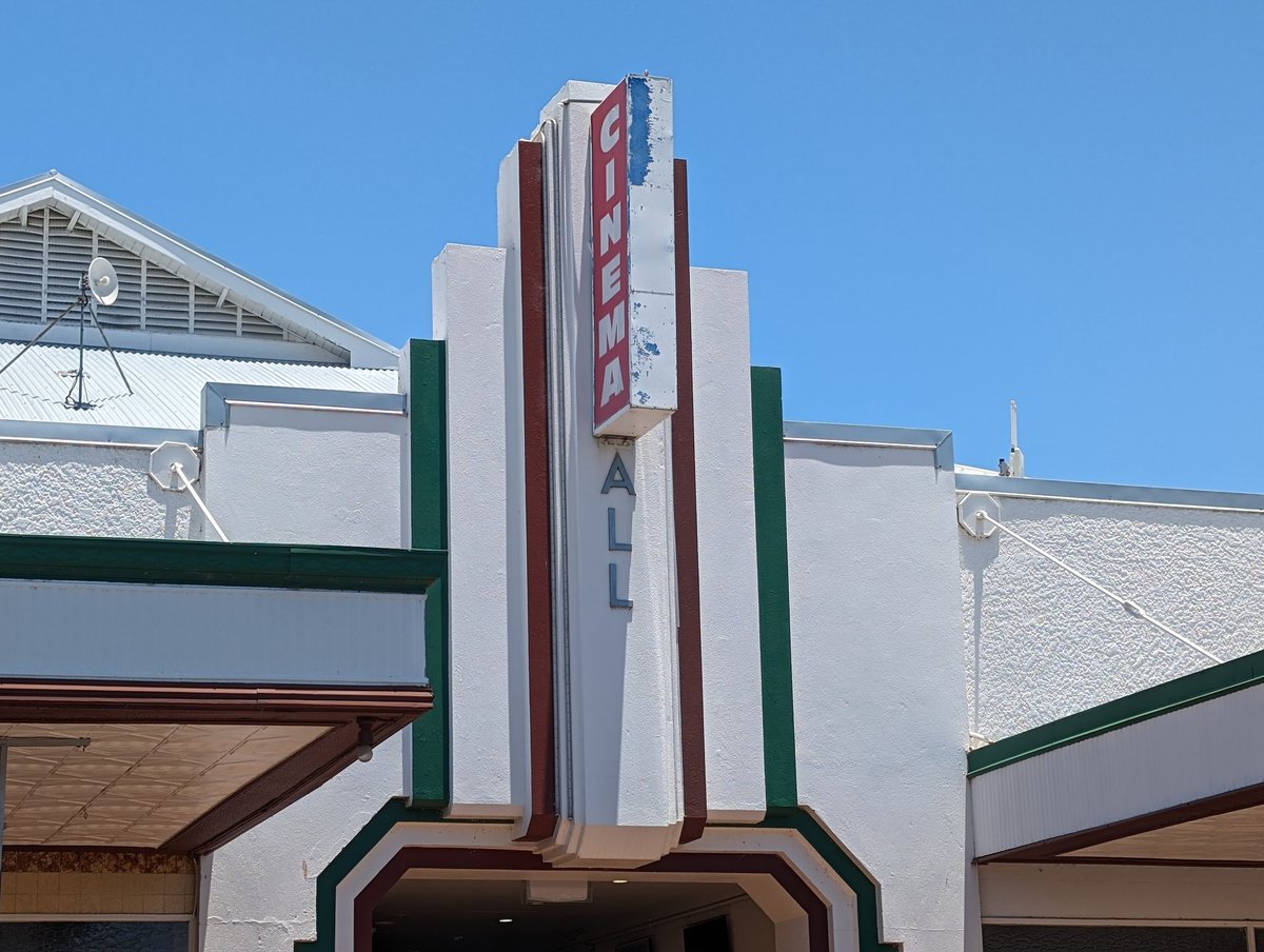 ForgottenType's tweet photo. 'Council Chambers' and 'Town Hall'
Goondiwindi Civic Centre, 100 Marshall Street, Goondiwindi QLD 4390
#ForgottenType #QLD #Queensland #GoondiwindiHistory #GoondiwindiHeritage #HistoricGoondiwindi https://t.co/jWfSNcdqgs