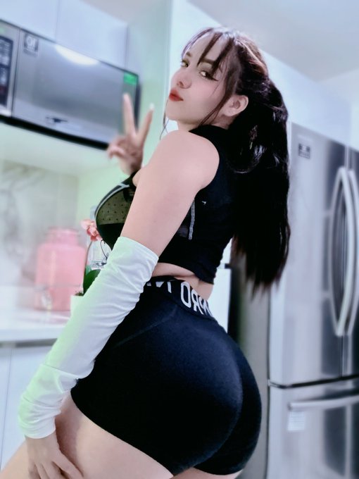 Hoy les cocino o quemo la casa cualquiera de las 2. Te espero 👩🏻&zwj;🍳🔪🫵🏻 https://t.co/avUvVW3oSA https://t