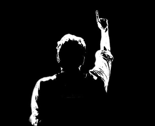 تم سرِ حشر ملو گے یہ سنا ہے جب سے
تیرے دیوانے نے اِک حشر اٹھا رکھا ہے