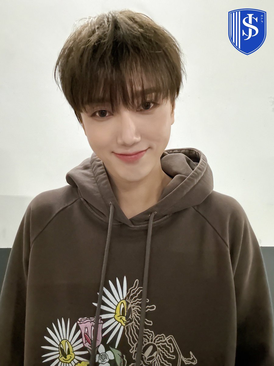 leigh1381's tweet photo. 2024.01.14 WEVERSE Update:
#2024.01.13 #YESUNG #Unfading Sense in MACAU
#YESUNG #슈퍼주니어
#슈퍼주니어 #SUPERJUNIOR
#슈퍼주니어KRY #SuperJuniorKRY
💙 https://t.co/GOpnZzfgQZ