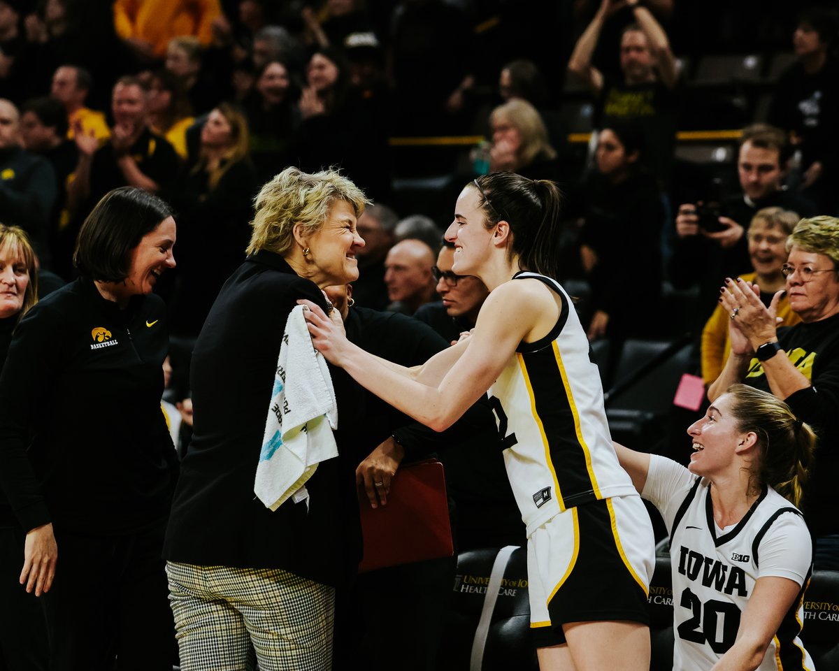 Iowa Women's Basketball tweet media