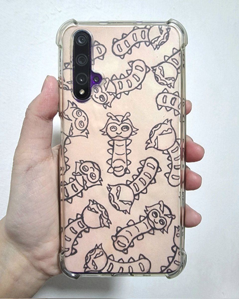 AerinLavender's tweet image. Phonecase 4 to 6
( caterpillar edition )

Tags: #art #phonecoverdesign #phonecase #caterpillar
