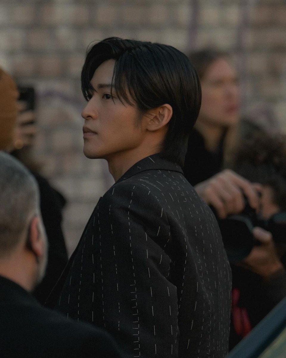 megurofiles's tweet photo. he is the moment.

#目黒蓮 #FendiFW24 https://t.co/bXwBwY6vEc