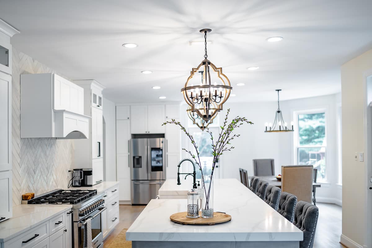 kbskitchenbath's tweet photo. Create unforgettable family moments in a Kitchen and Bath Shop masterpiece. Explore more at https://t.co/dhjzy98Mv2 #KitchenAndBathShop #familytime https://t.co/Vc2qTvDYix
