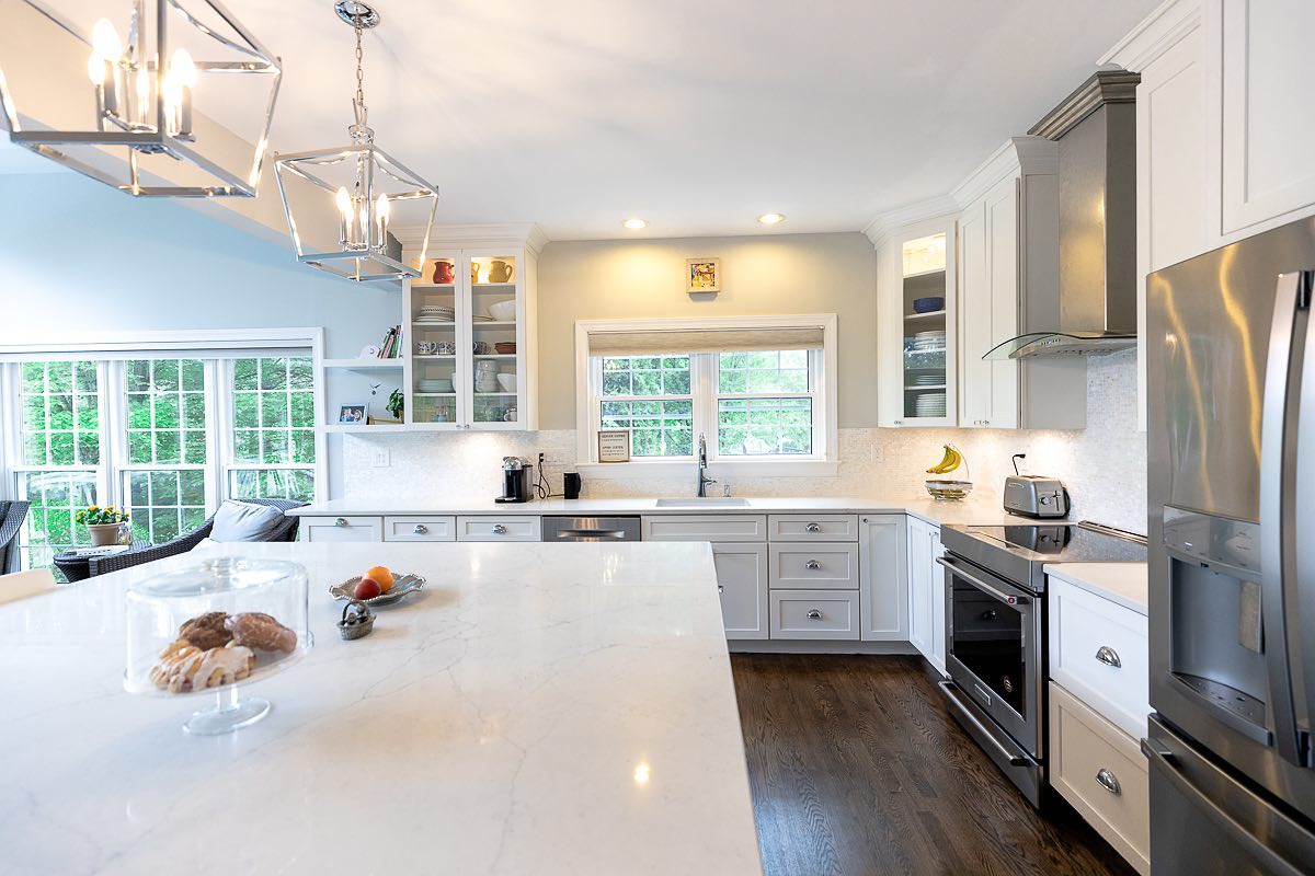 kbskitchenbath's tweet photo. Timeless elegance meets modern functionality in our latest kitchen masterpiece! Explore more at https://t.co/dhjzy98Mv2 #KitchenAndBathShop #KitchenRemodel https://t.co/4B8L1yoG8r