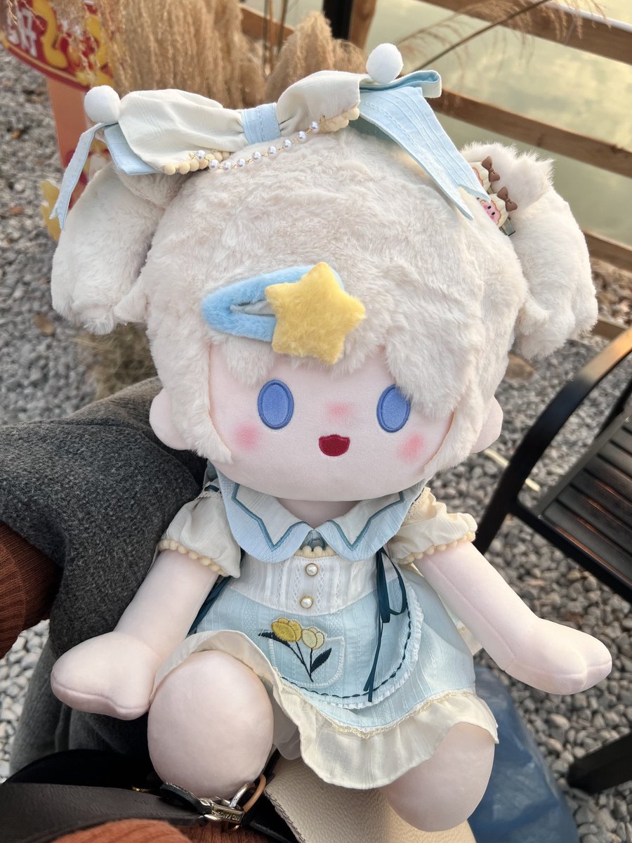 #별지붕친구들
#우리_공장을_소개합니다 
#우리_공장으로_오세요
왕크고 왕귀여운 40깅이에용