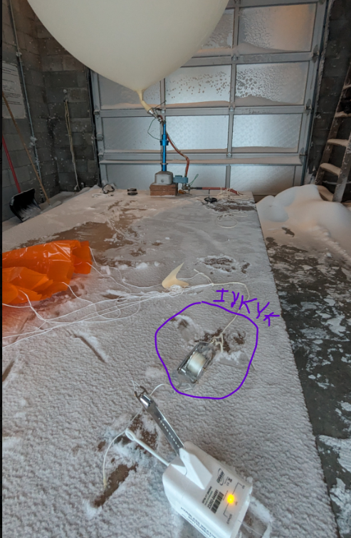 SvrWxFcstr's tweet photo. @NWSOmaha IYKYK --  Hey I recognize that item circled in purple!  It's a Launch Reel!  I used those in USAF Rawinsonde in the late 1970s at 6th Weather Squadron at Tinker AFB in Midwest City, OK https://t.co/6JeZ8mNLxc