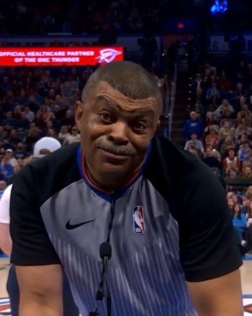 dopesince93__'s tweet photo. #TonyBrothers MJ shrug at the OKC game tonight 😂😂😂 https://t.co/5OKW4dY83n