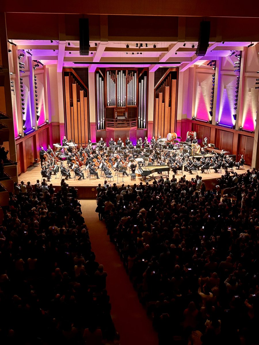 ViceBabe's tweet photo. Life goal accomplished: ✅ See Joe Hisaishi and witness his works on Studio Ghibli live. Truly breathtaking to have listened to Princess Mononoke and Howl’s Moving Castle so intimately. I cried. Incredible. https://t.co/vrcdzpzKVl
