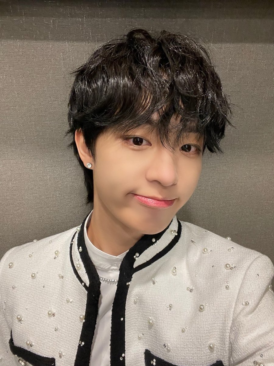 [#석락원]
락원네컷 📸🤳

#ATBO #에이티비오
#SeokRakwon