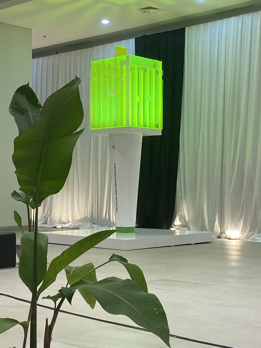 alya (@dongsichenq) on Twitter photo 