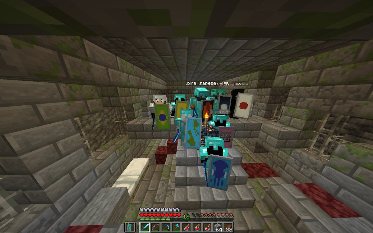 ErickMG_07's tweet photo. Eu e os mano indo matar o ender dragon!!!
(Deu tudo certo)
@ekmploxx 
@Andrzinnn1 
@ThSantos131 
@Bibizin97 
@Guirus2 
@luisferhirata 
@JooPedr15029643 https://t.co/vkoXktFQcm