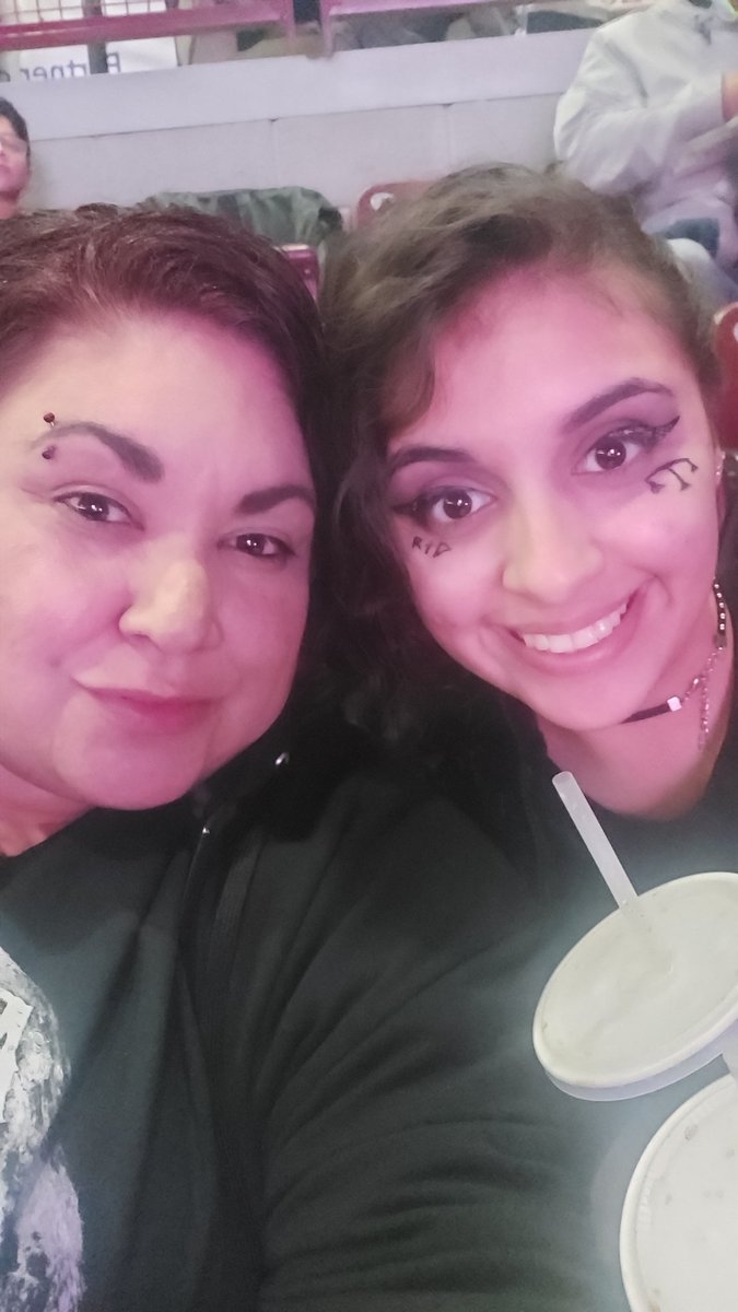redsonia26's tweet photo. #wwelascruces https://t.co/ABvUyPDAd5