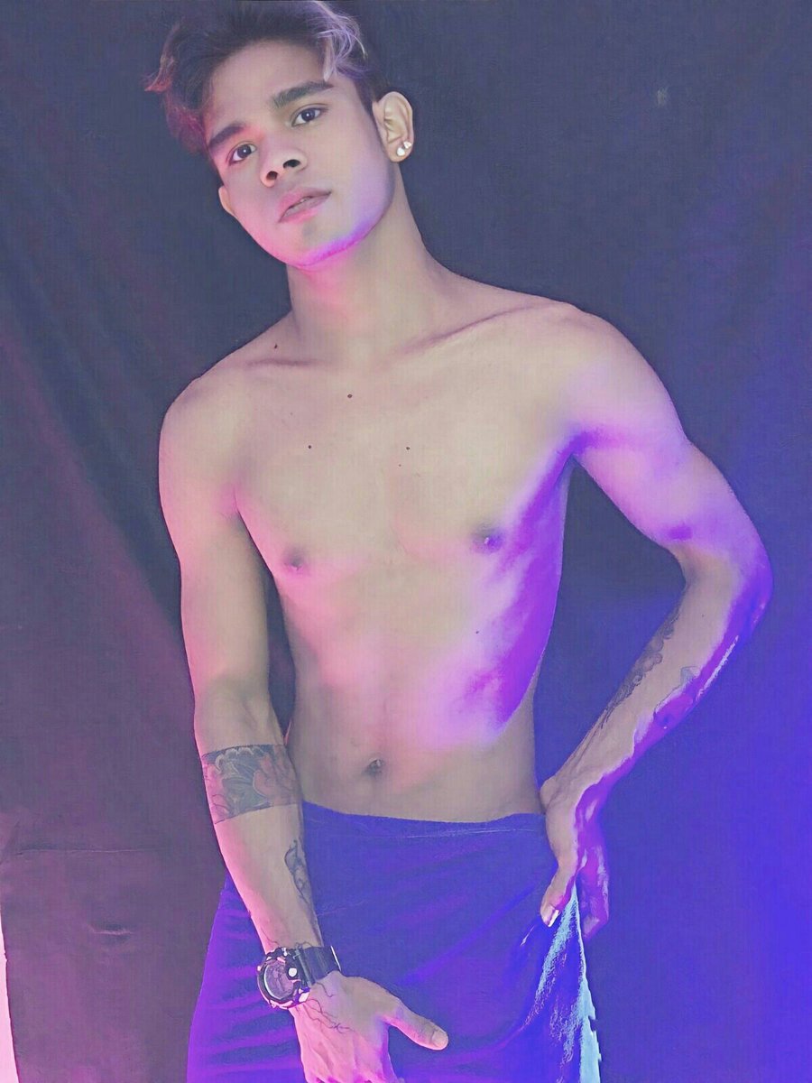 luckyspaman98's tweet photo. 😋😋😋 https://t.co/jiR1nCq5li