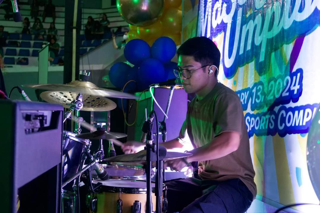 heyjunemusic's tweet photo. Had a blast at Manila Science High School’s Thanksgiving Party! 🎊

It’s so good to be back, next time ulit? 🤘🏻

01.13.2024 | (c) @harieth1 

#heyjunemusic
#heyjuneschoolgigs 
#soupstar
#manilasciencehighschool
#islandrecordsph
#jbmusicphilippines https://t.co/tdTJJxpYAv