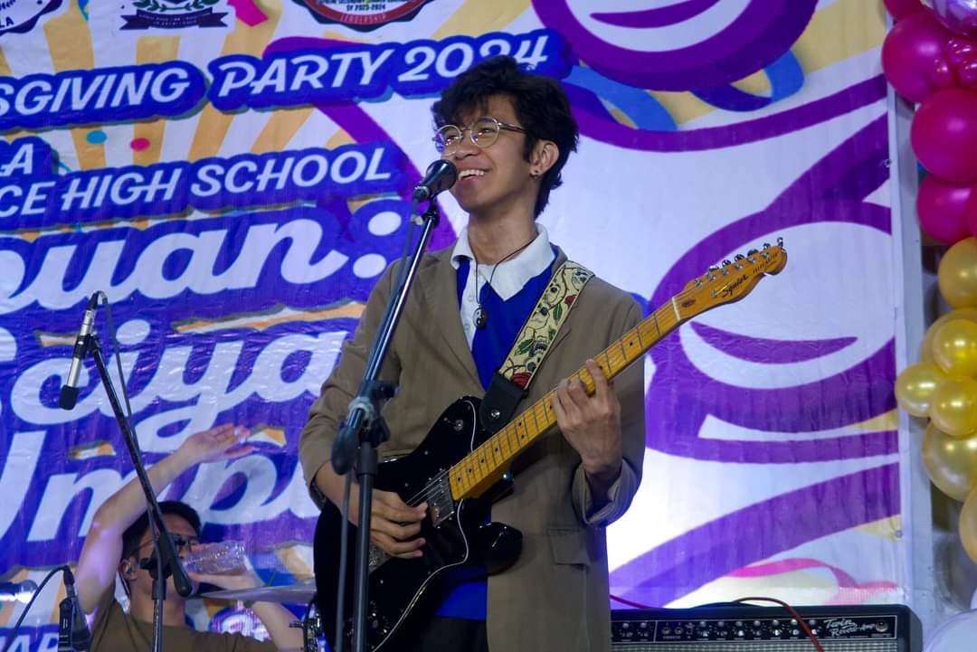 heyjunemusic's tweet photo. Had a blast at Manila Science High School’s Thanksgiving Party! 🎊

It’s so good to be back, next time ulit? 🤘🏻

01.13.2024 | (c) @harieth1 

#heyjunemusic
#heyjuneschoolgigs 
#soupstar
#manilasciencehighschool
#islandrecordsph
#jbmusicphilippines https://t.co/tdTJJxpYAv