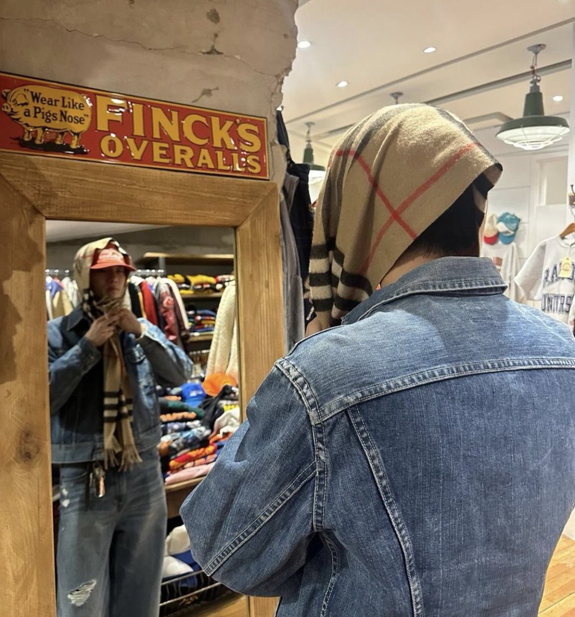 zangstone_'s tweet photo. 🧣✨ https://t.co/2hLGgzzIWJ